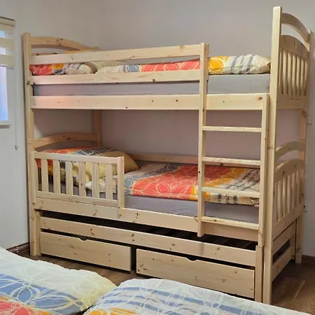 Apartment V Centru Kralovstvi Sov